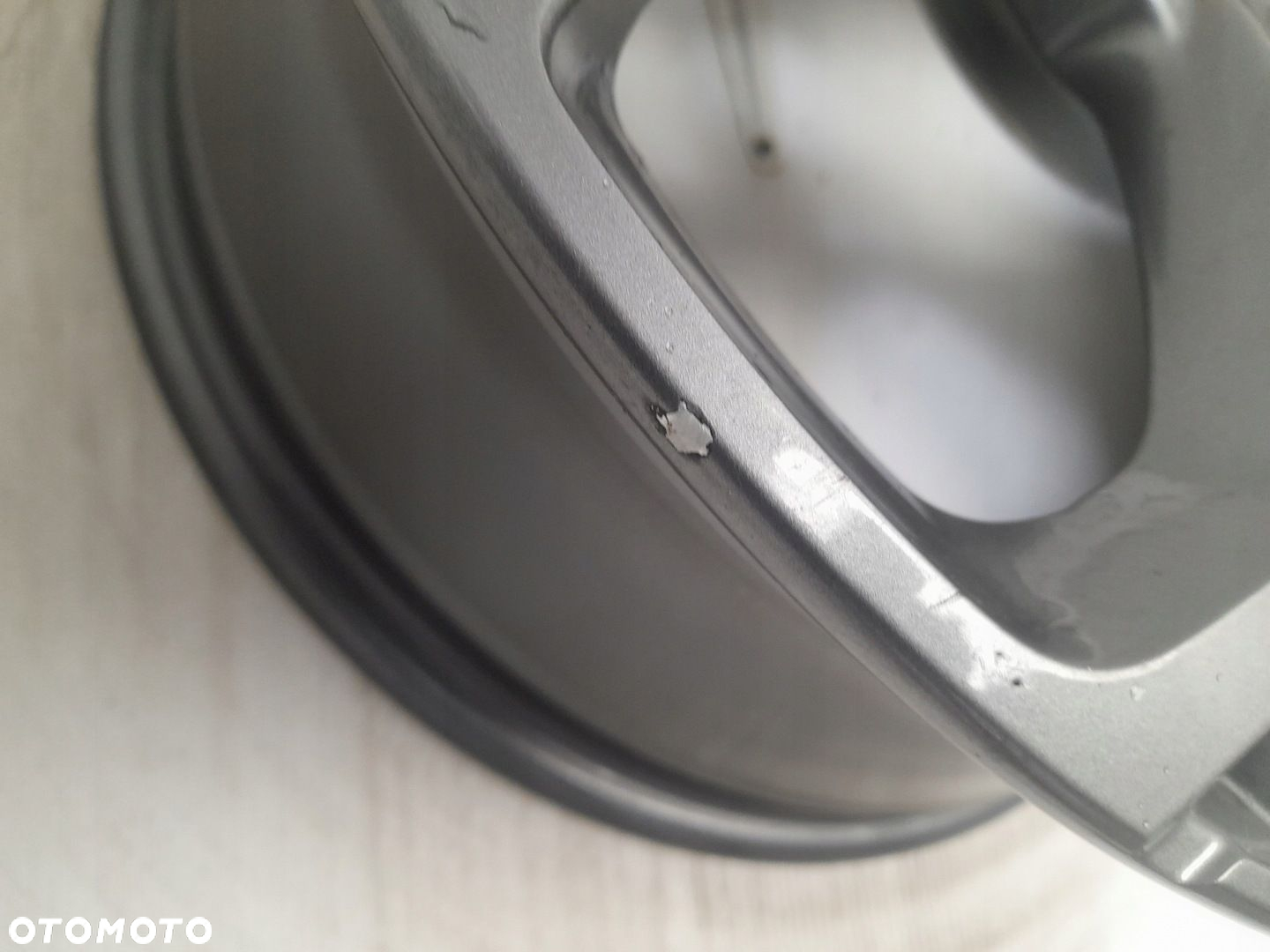 Felga aluminiowa Citroen OE DS 9825287080 6.5" x 17" 4x108 ET32 - 3