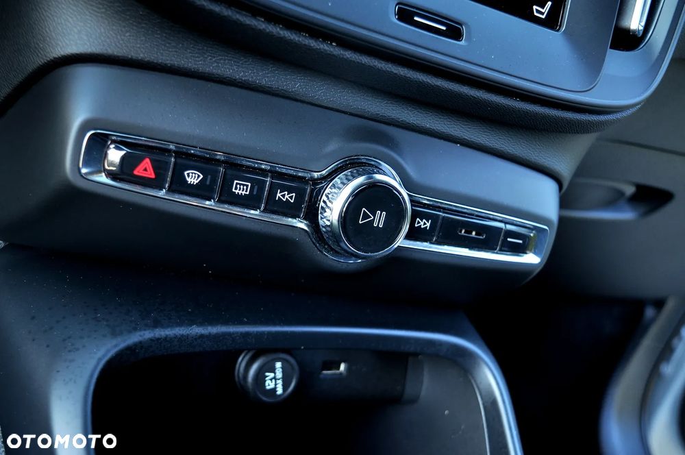 Volvo XC 40 T2 Core - 30