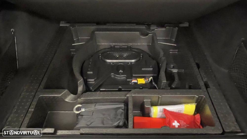 Peugeot 308 SW 1.2 PureTech GT EAT8 - 23