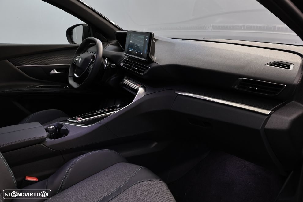 Peugeot 5008 1.2 PureTech Allure Pack EAT8 - 22