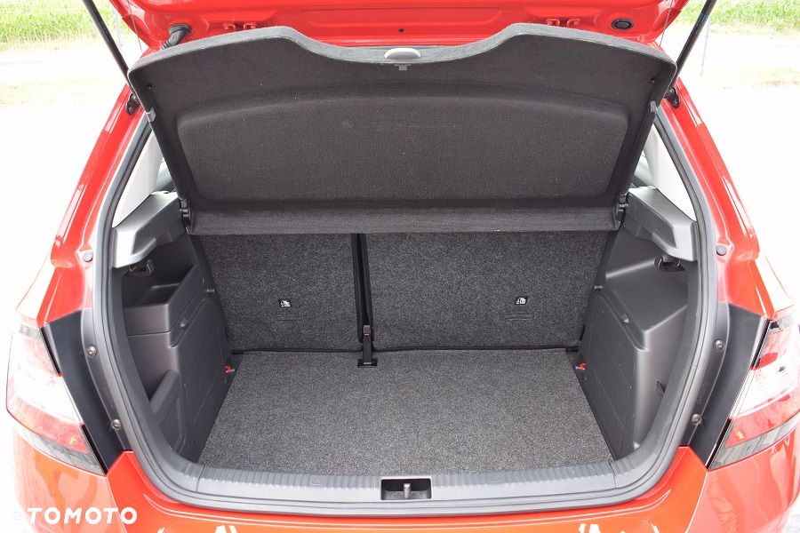 Skoda Fabia 1.2 TSI Cool Edition Red & Grey - 10