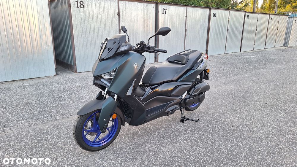 Yamaha X-max - 1
