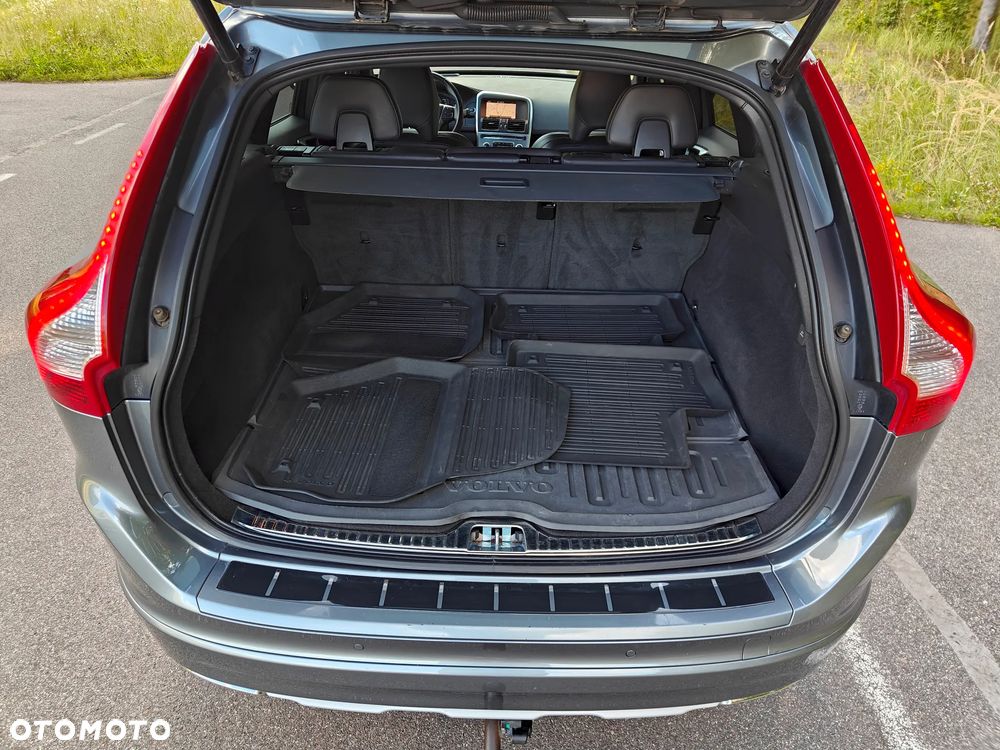 Volvo XC 60 D4 Geartronic Summum - 37