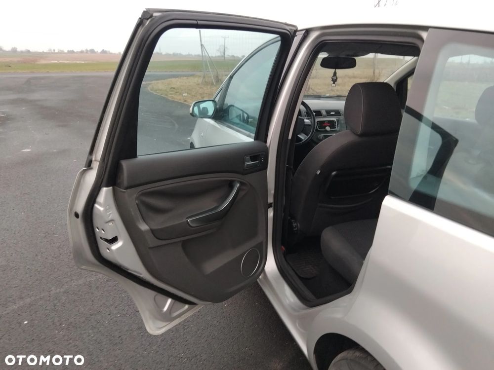 Ford C-MAX 1.6 TDCi DPF Titanium - 20