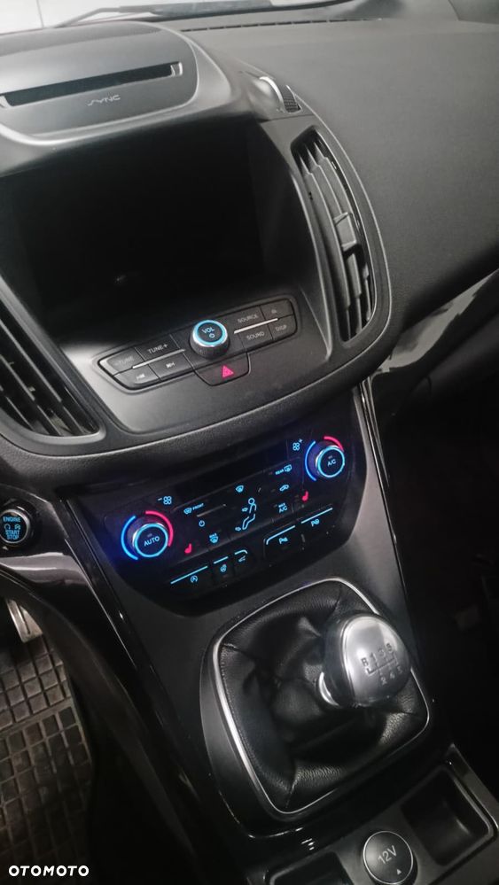 Ford Kuga - 21