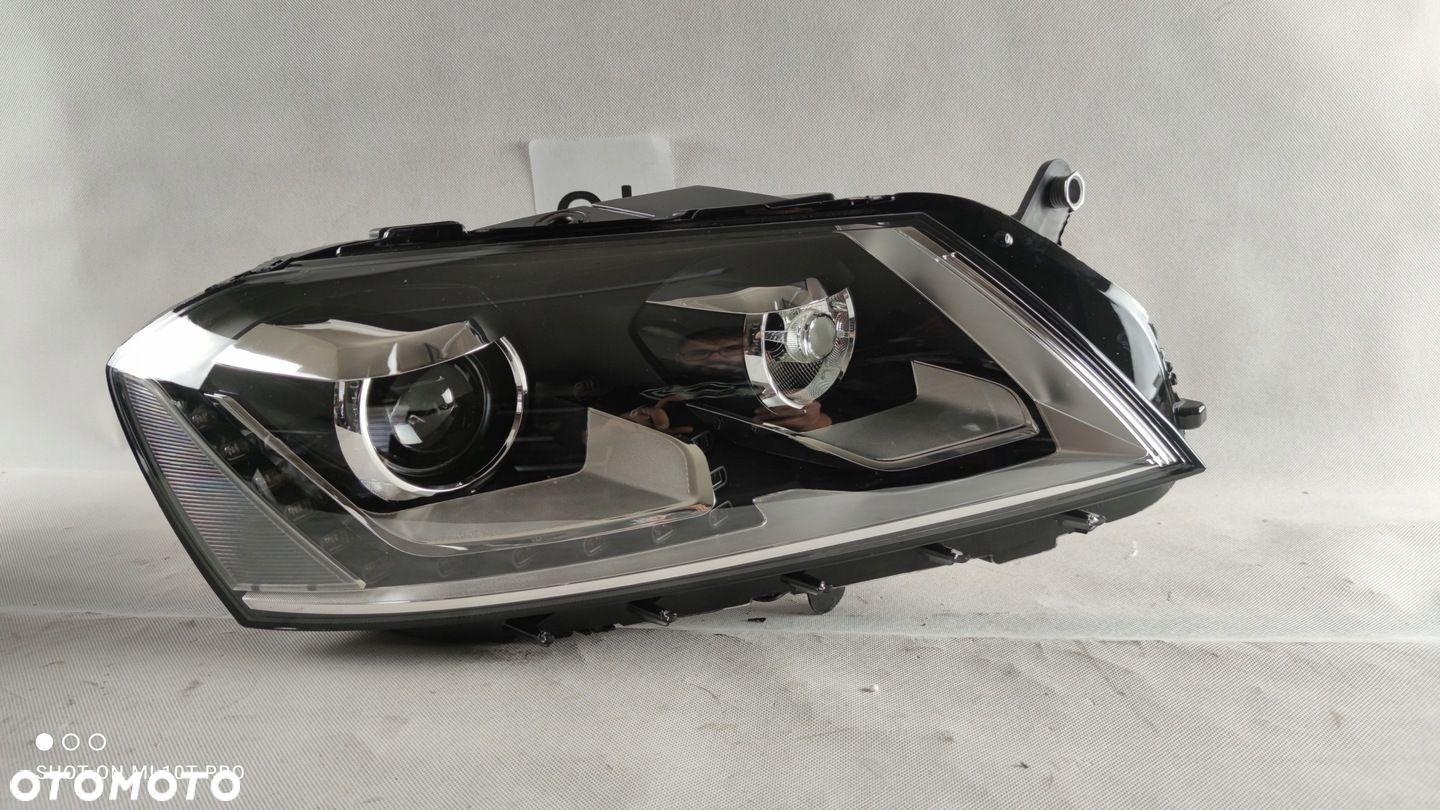 VW PASSAT B7 XENON PRAWY SKRĘTNY LED 3AB 19 LAMPA - 2