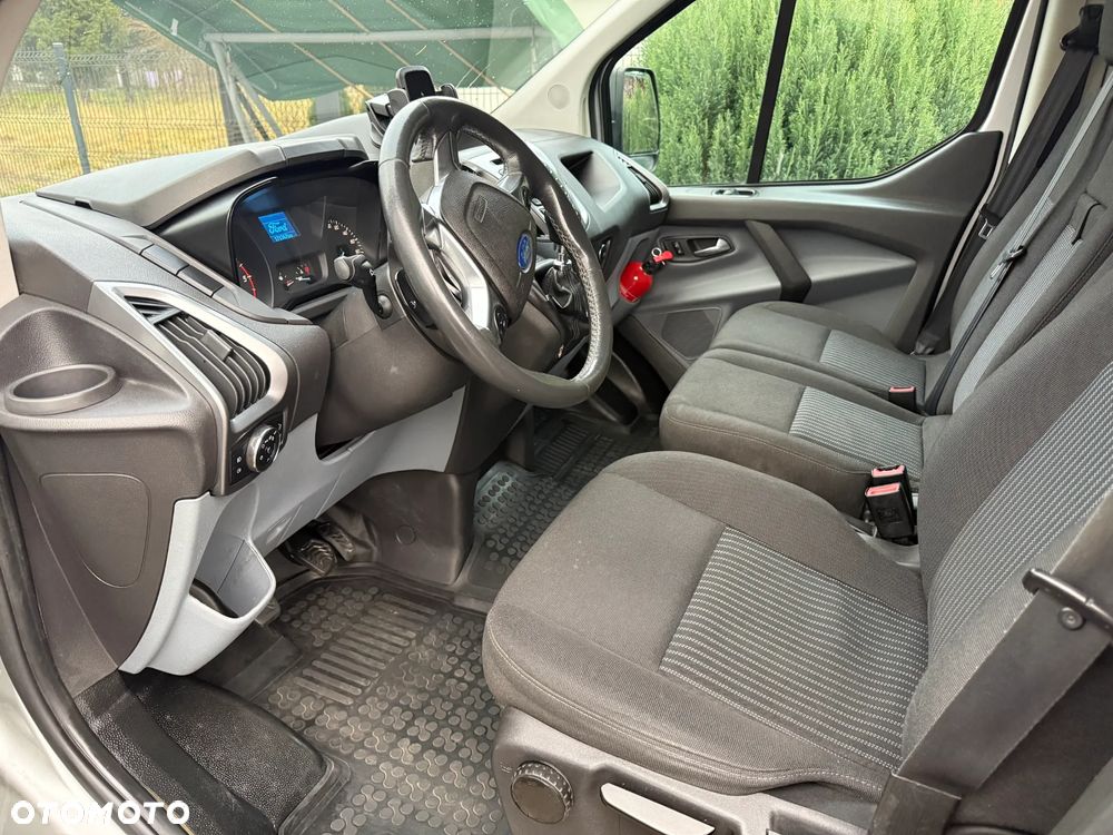 Ford Transit Custom - 11