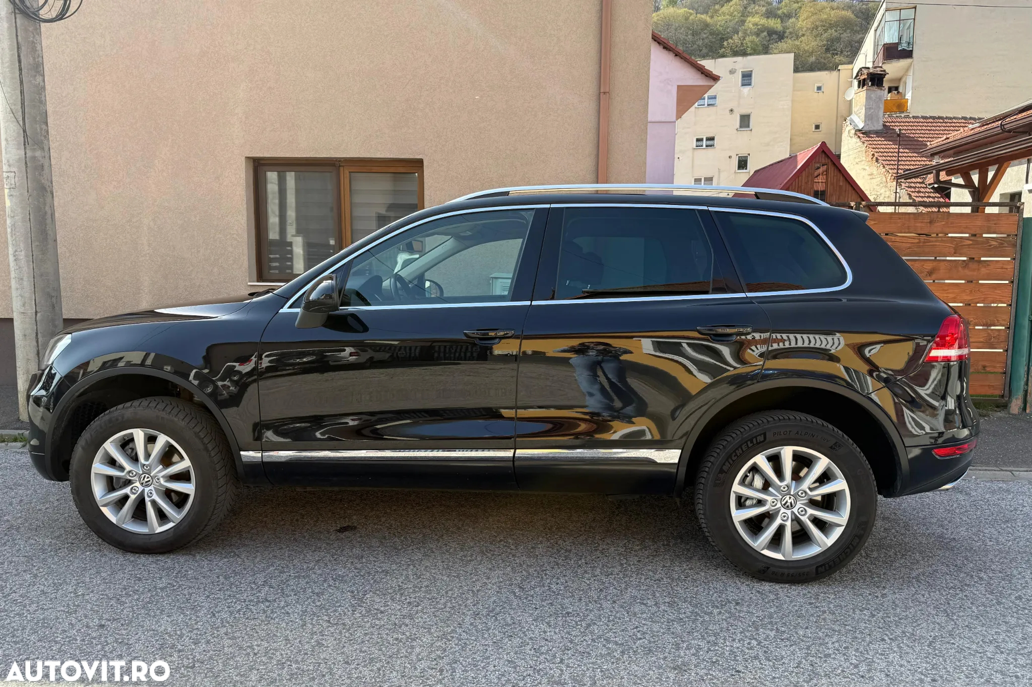 Volkswagen Touareg - 4