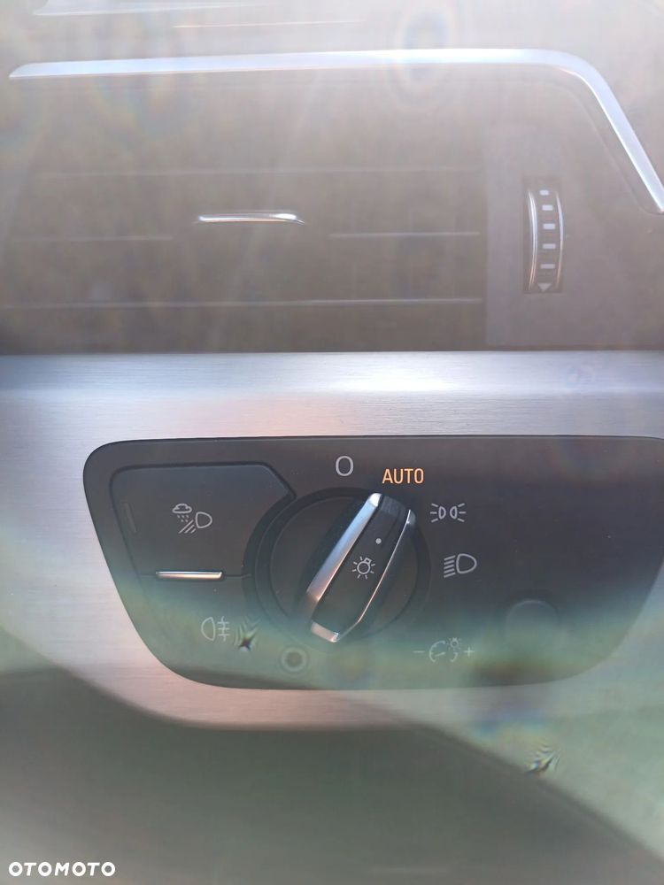 Audi A4 Avant - 29