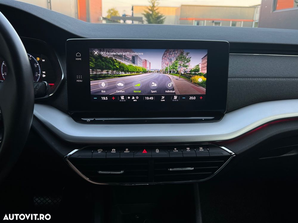 SKODA Octavia 2023 — imagine 13