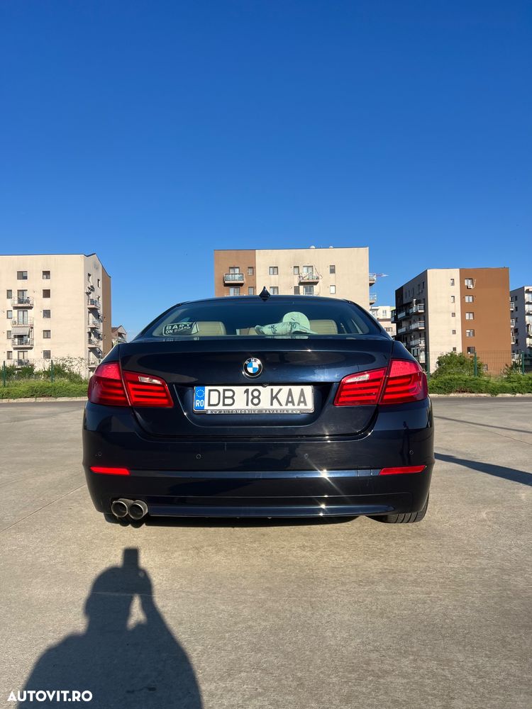 BMW Seria 5 520d Aut. - 4