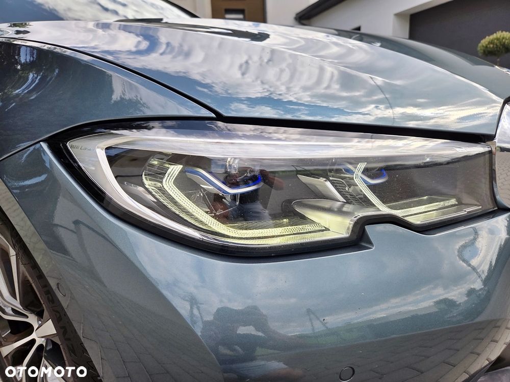 BMW Seria 3 - 11