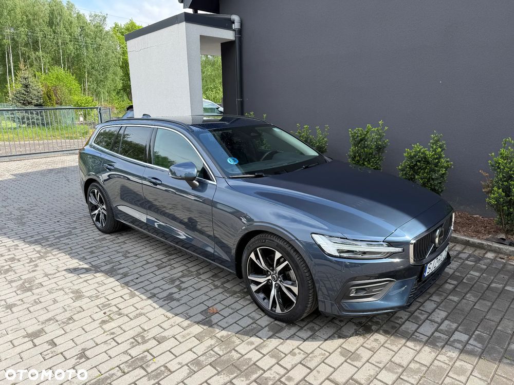 Volvo V60 B4 B DKG Momentum Pro - 8