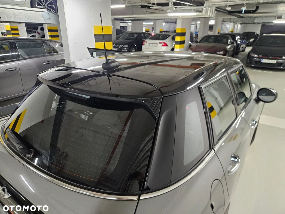 MINI Cooper Standard - 10