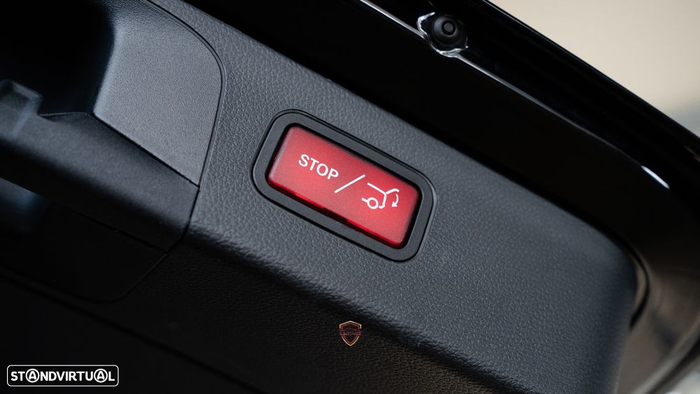 Mercedes-Benz GLC 300 de 4Matic - 36