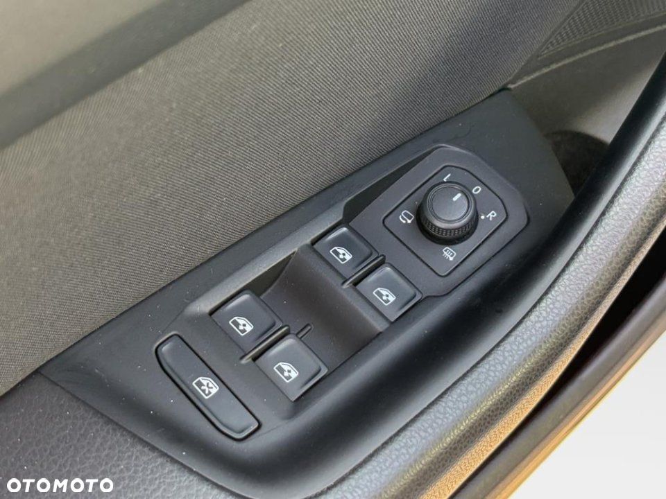 Volkswagen Passat - 10