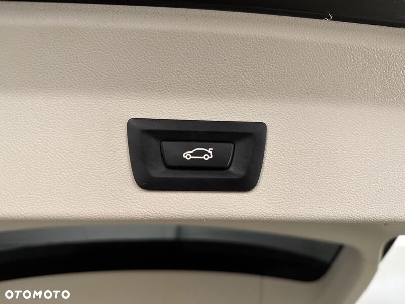 BMW X3 xDrive20i GPF - 22