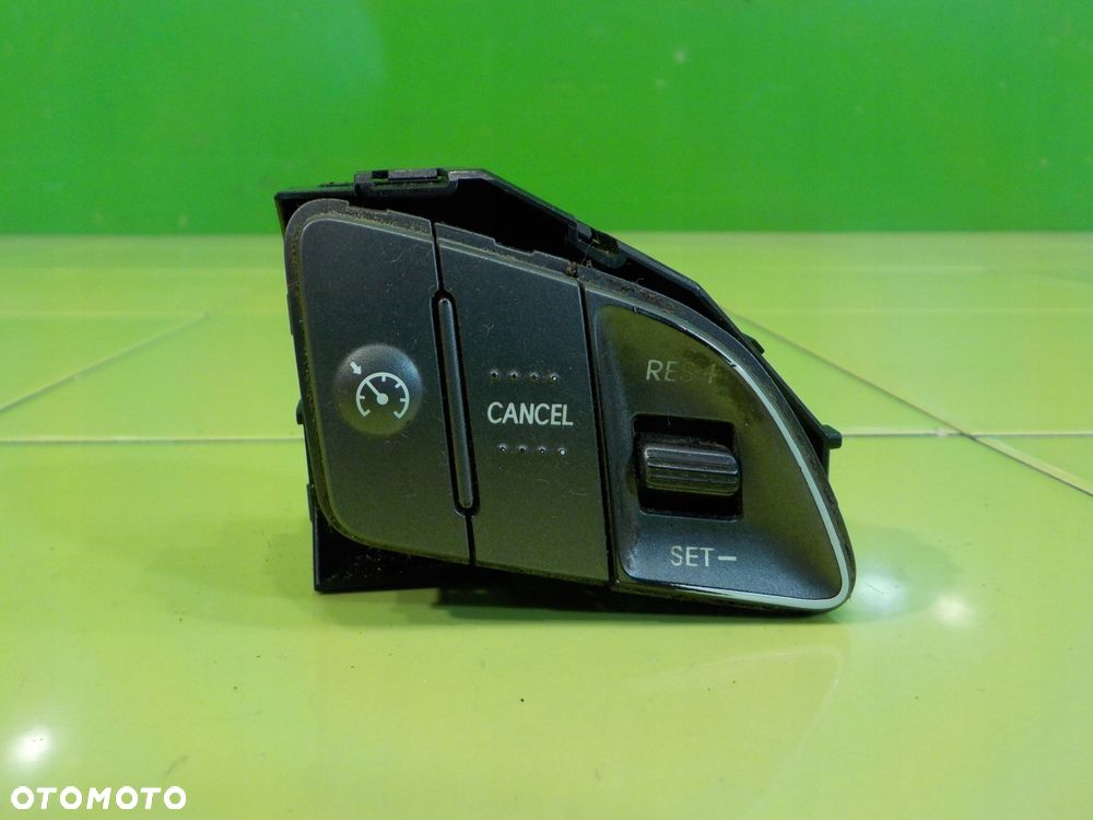 HYUNDAI ix35 LIFT 1.7 CRDI 15r 5D przelaczniki kierownicy 96700-2S450RJ5 - 1