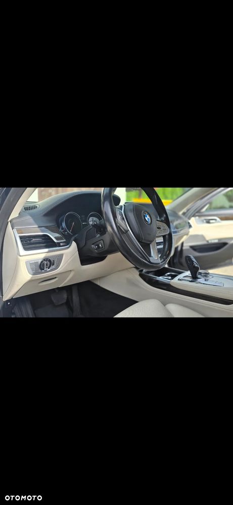 BMW Seria 7 740Le xDrive iPerformance - 19
