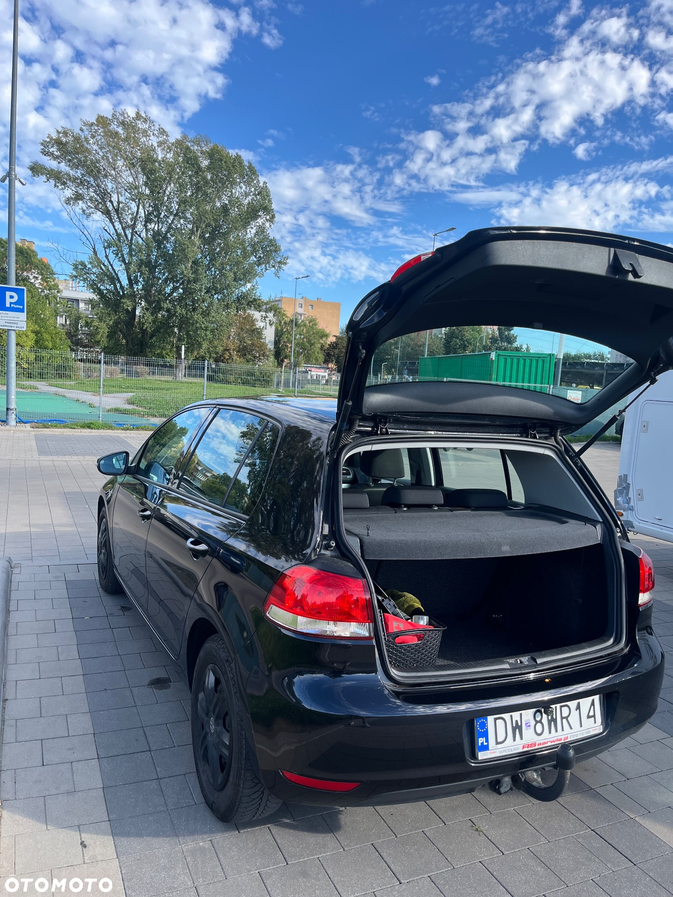 Volkswagen Golf VI 1.6 Trendline DSG - 16