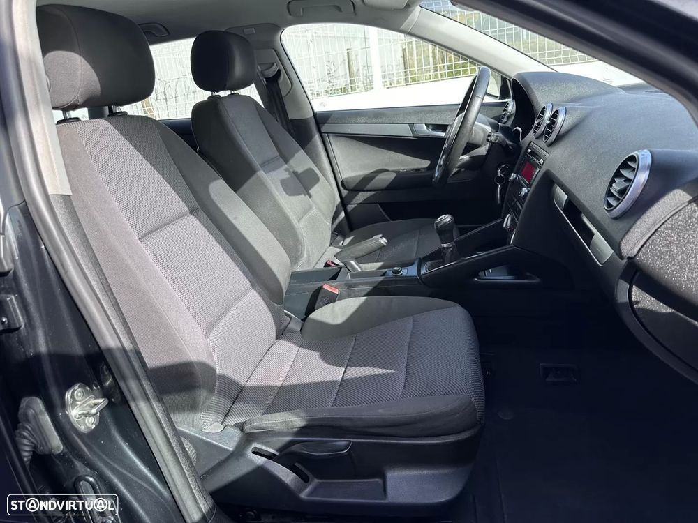 Audi A3 Sportback 1.9 TDi Sport - 33