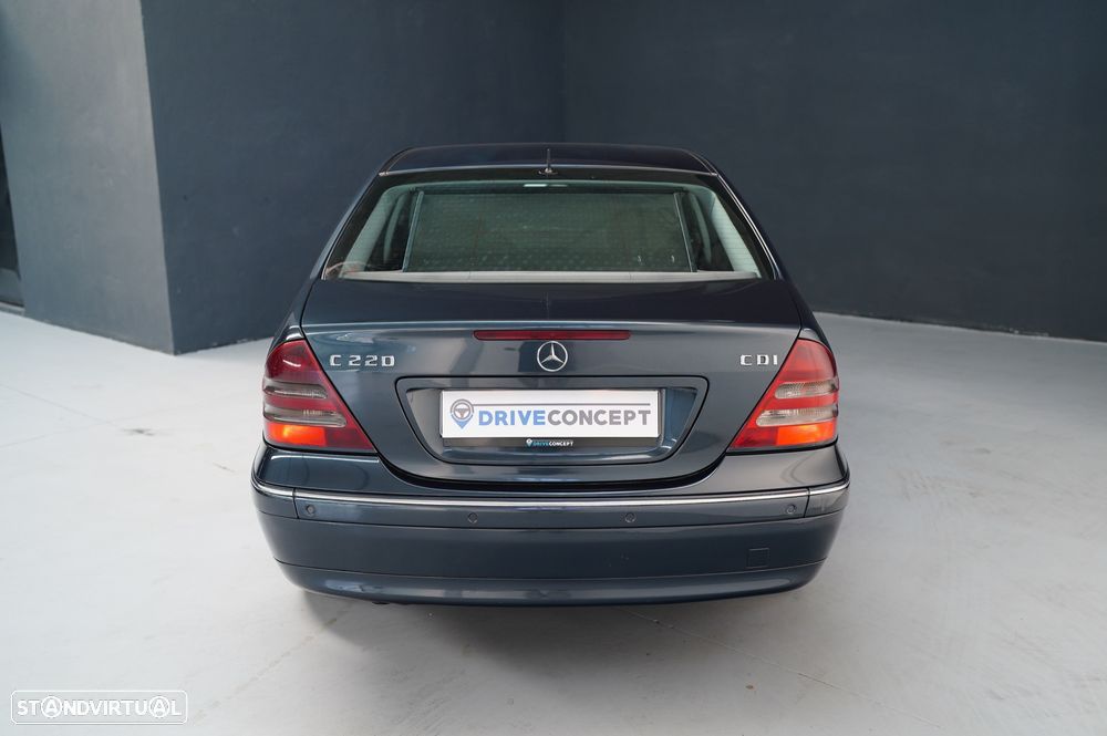 Mercedes-Benz C 220 - 20