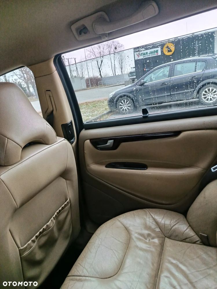 Volvo V70 D5 AWD Automatik Comfort - 7