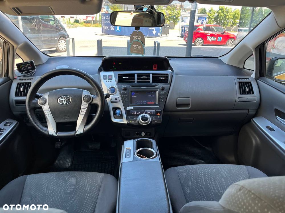 Toyota Prius 1.8 Hybrid Active - 11