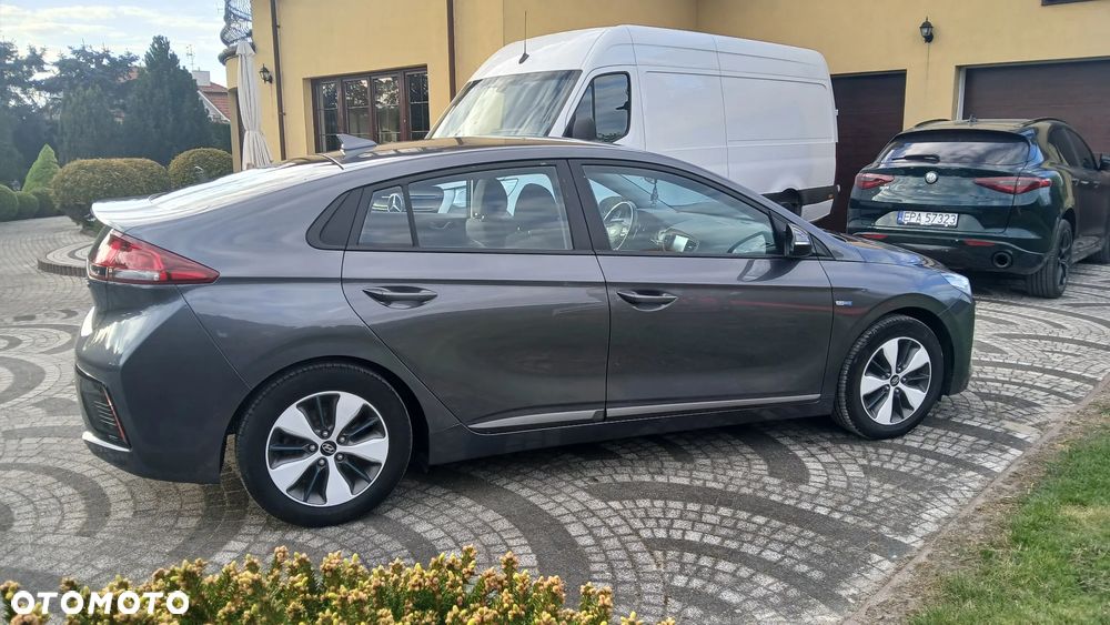 Hyundai IONIQ Plug-in hybrid Premium - 5