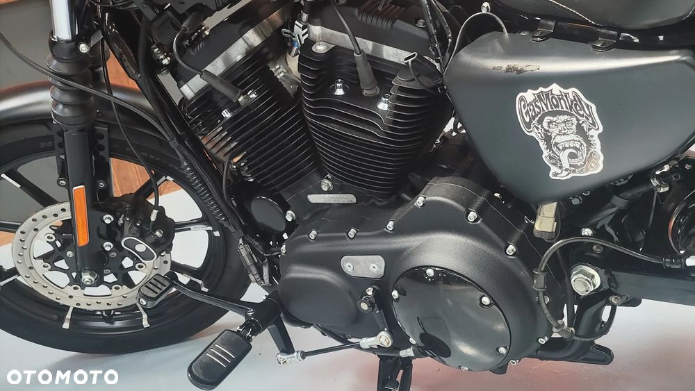 Harley-Davidson Sportster - 12
