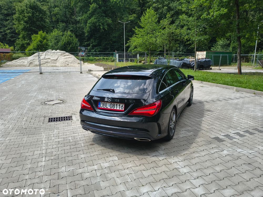 Mercedes-Benz CLA 180 7G-DCT AMG Line - 7