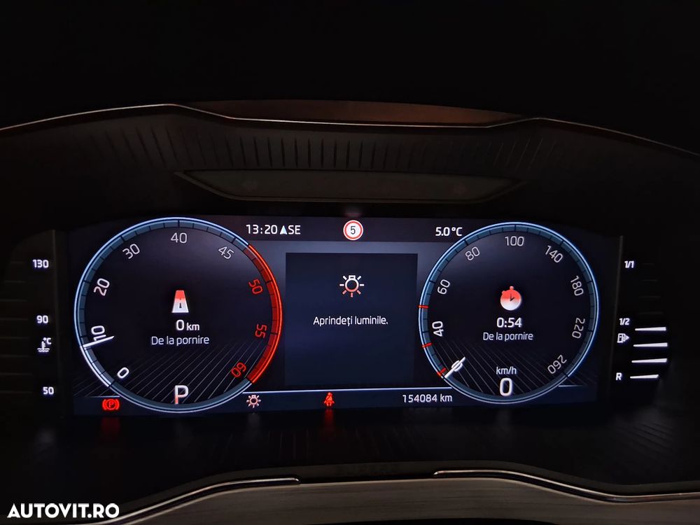 Skoda Superb 2.0 TDI DSG Ambition - 6