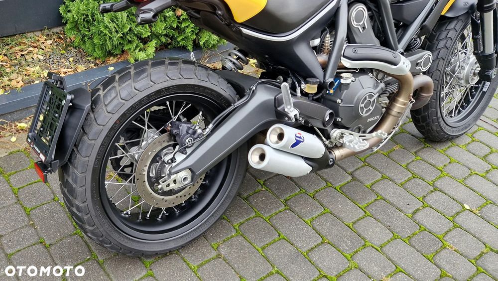 Ducati Scrambler - 31