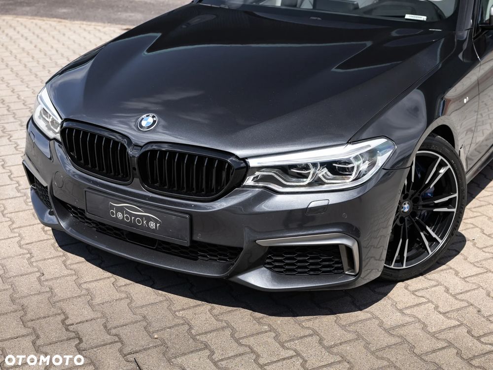 BMW Seria 5 M550i xDrive - 3