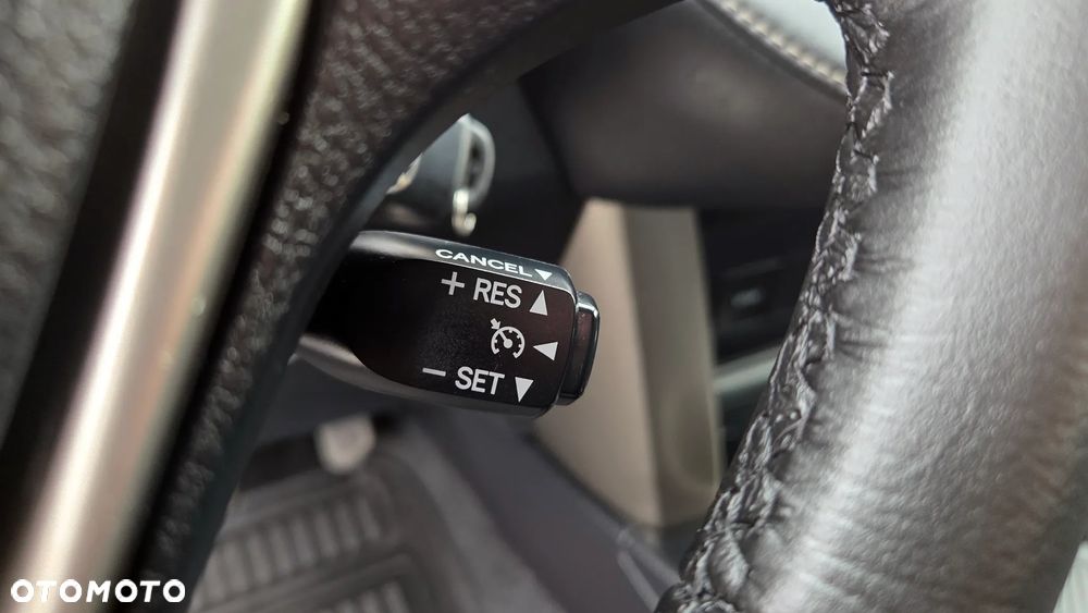 Toyota RAV4 2.0 4x4 - 18
