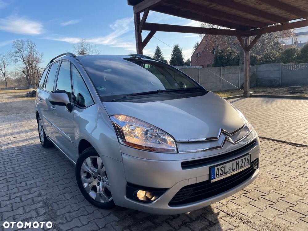 Citroën C4 Grand Picasso 1.8 16V Confort - 35