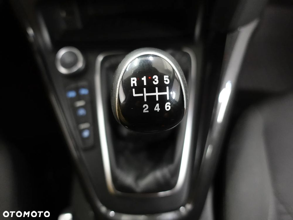 Ford Focus 2.0 TDCi SYNC Edition ASS - 35