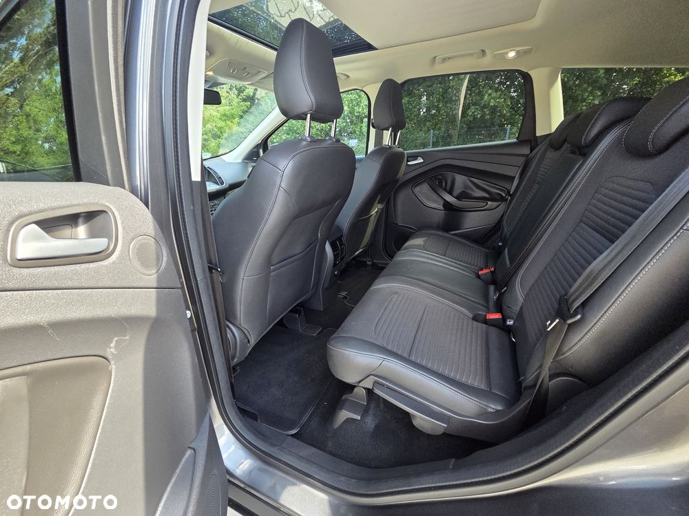 Ford Kuga 2.0 TDCi 2x4 Titanium - 7