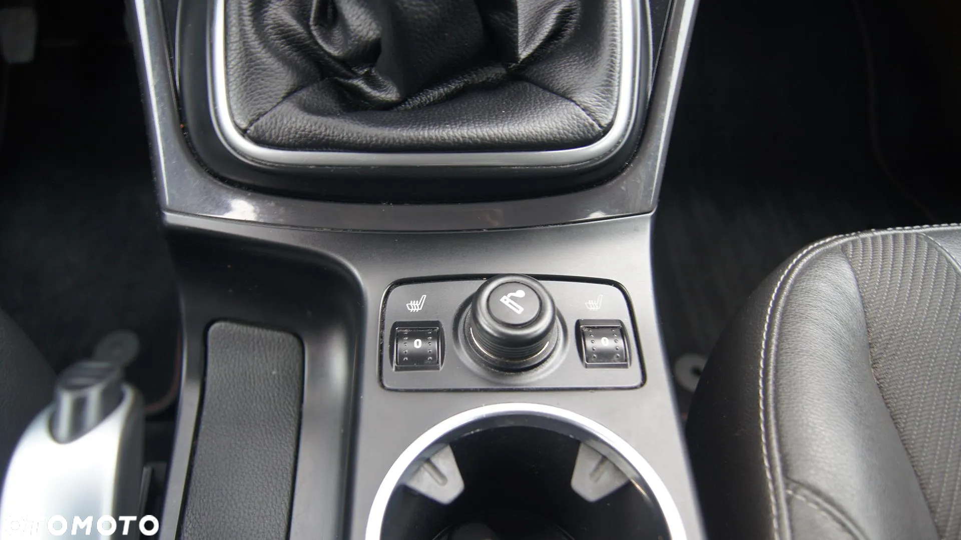 Ford Kuga 1.6 EcoBoost FWD Titanium Plus ASS - 21