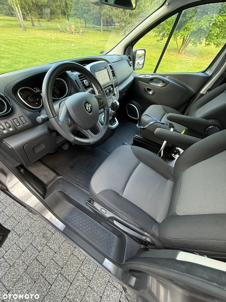 Renault Trafic - 19