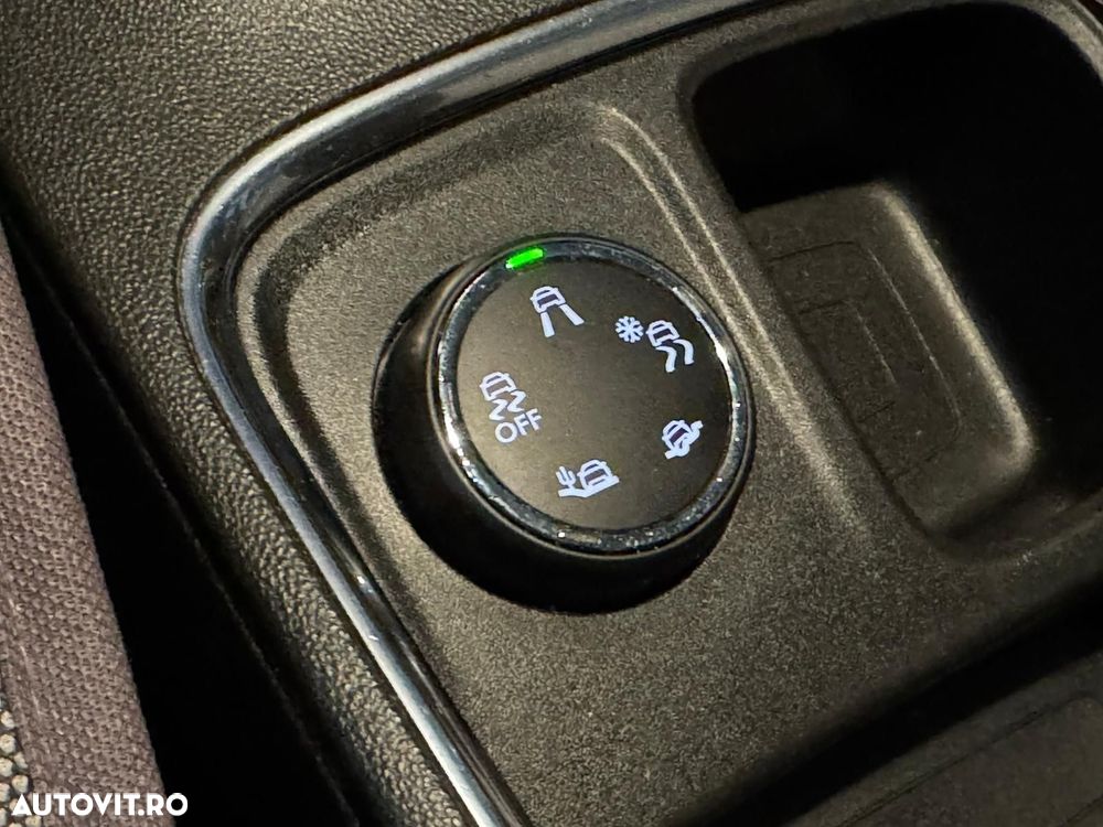 Opel Grandland X - 18