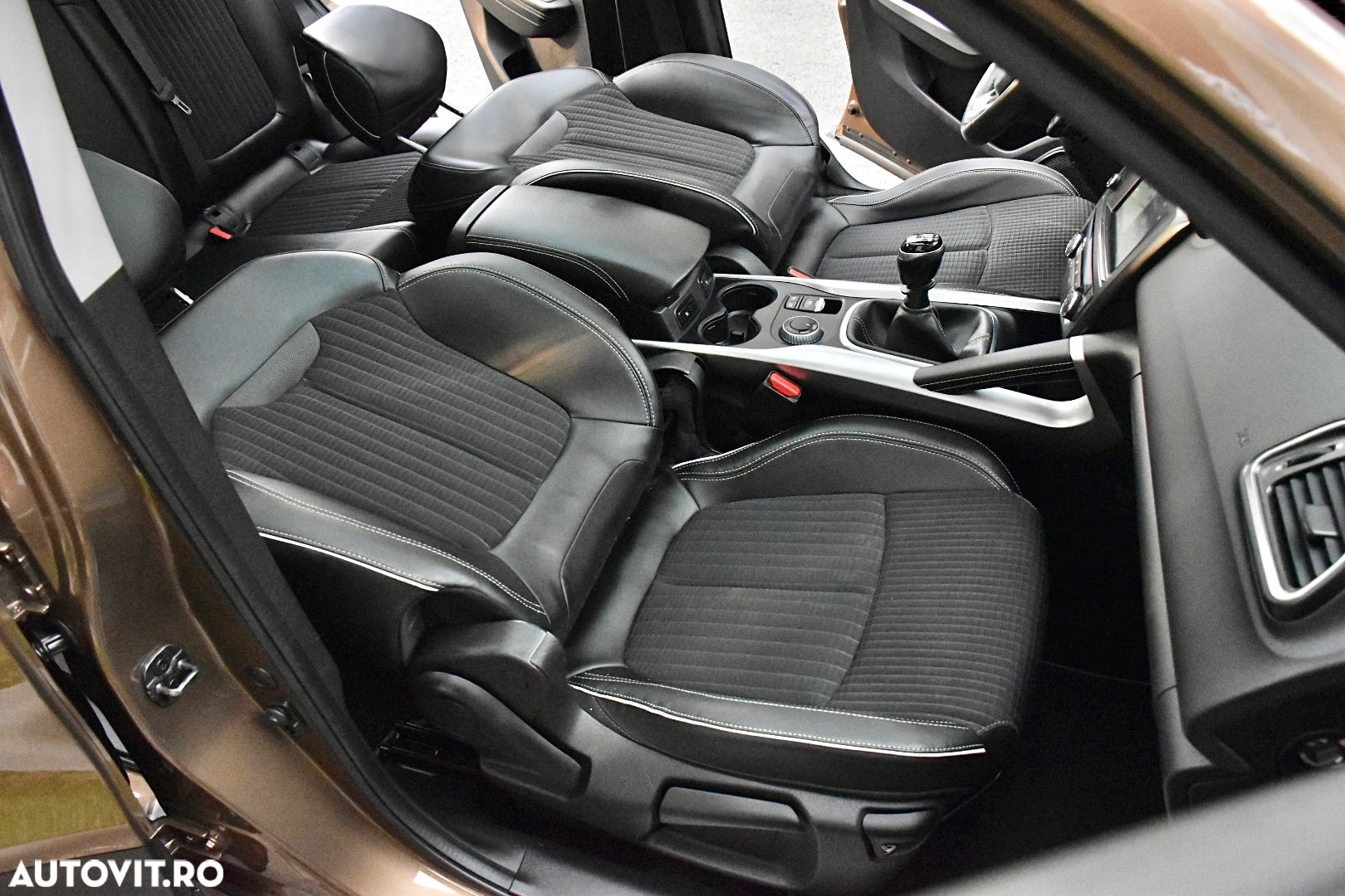 Renault Kadjar Energy dCi 130 4x4 Bose Edition - 16