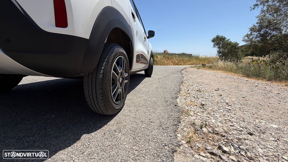 Dacia Spring Comfort Plus - 28