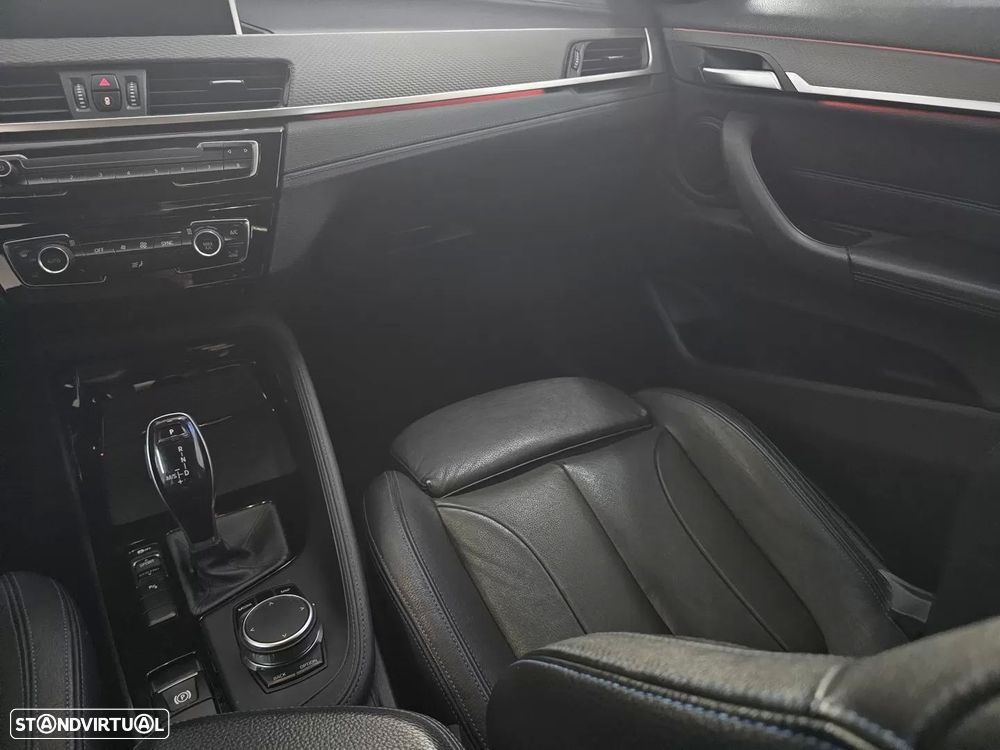 BMW X2 18 d sDrive Auto Pack M - 28
