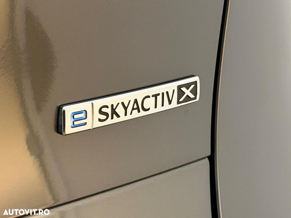 Mazda CX-30 e-SKYACTIV X186 AT MHEV Takumi - 10
