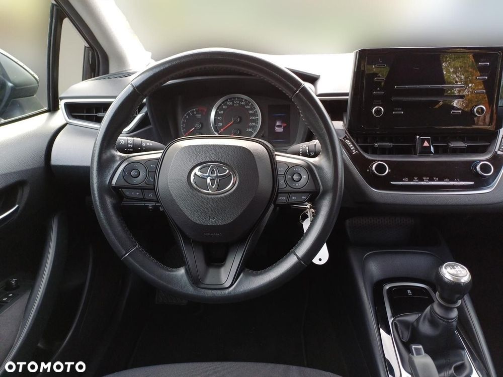 Toyota Corolla - 15