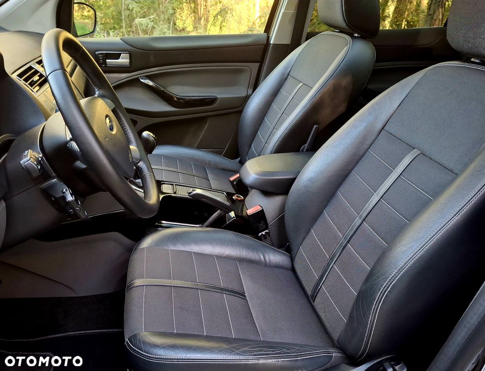 Ford Kuga 2.0 TDCi 4WD Titanium Plus - 19
