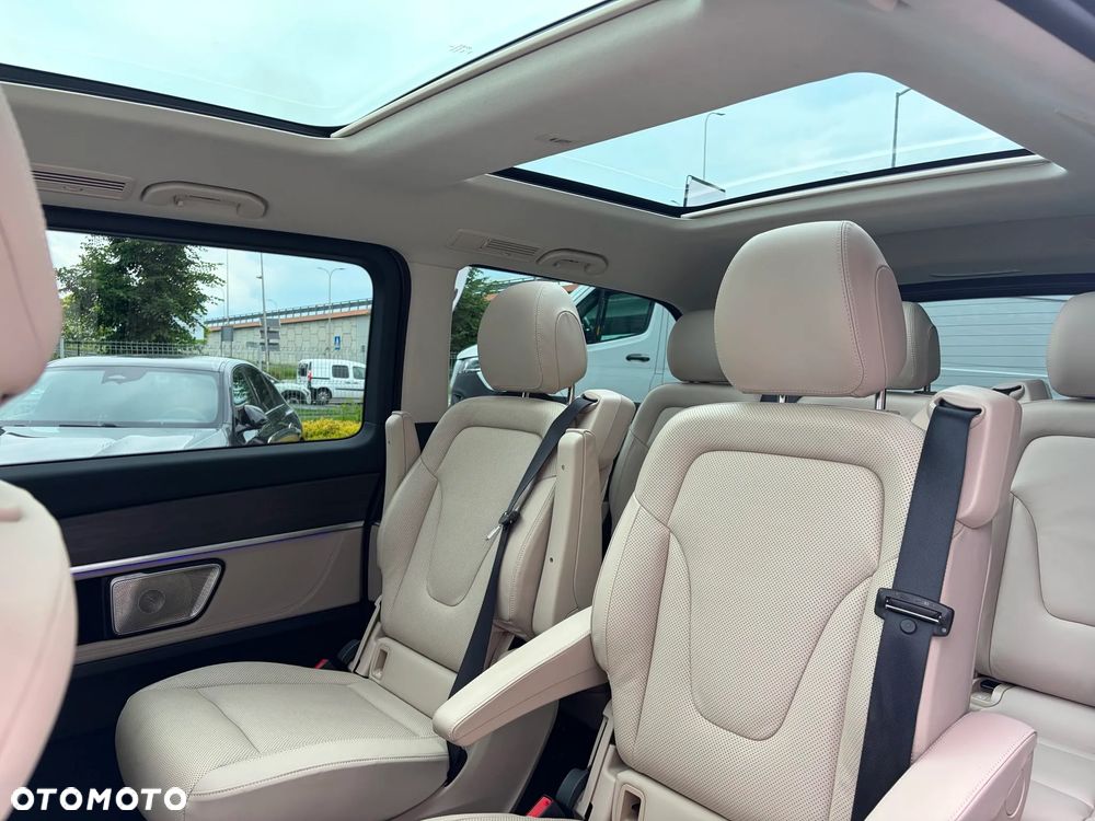 Mercedes-Benz Klasa V 300 d 4-Matic 9G-Tronic Exclusive (d³ugi) - 17