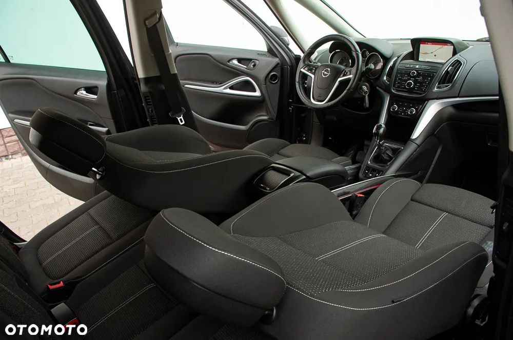 Opel Zafira 1.4 Turbo Innovation - 27