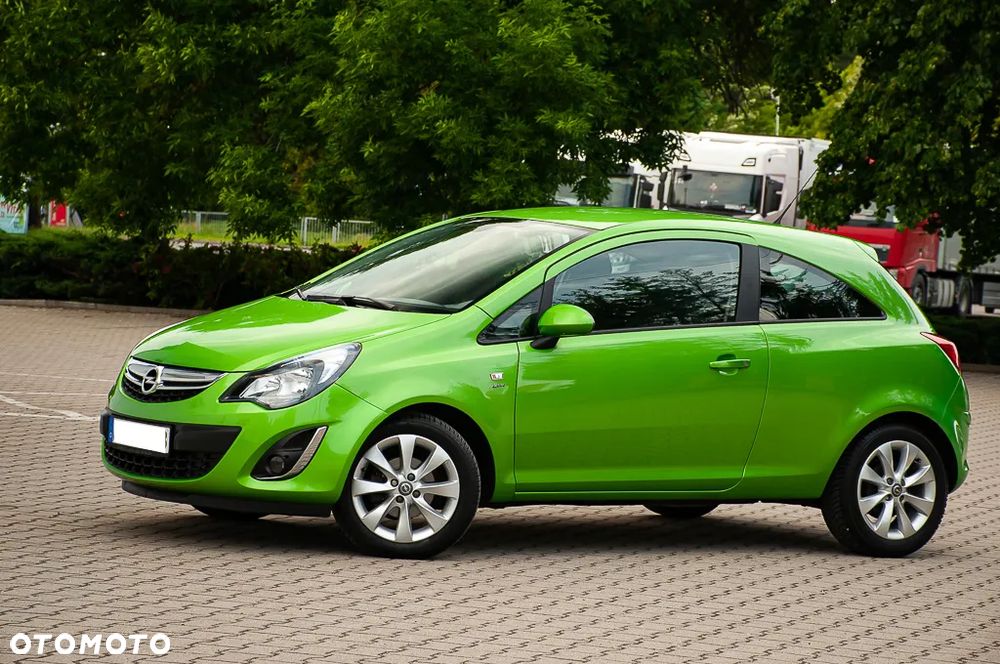 Opel Corsa 1.4 16V Active - 9